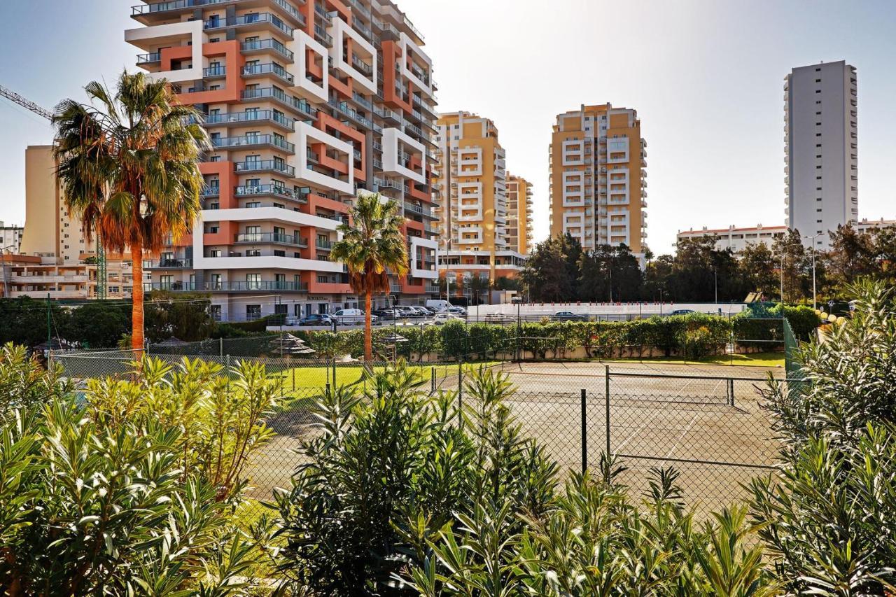 Praia Da Rocha Central 1 With Pool By Homing Portimão Extérieur photo
